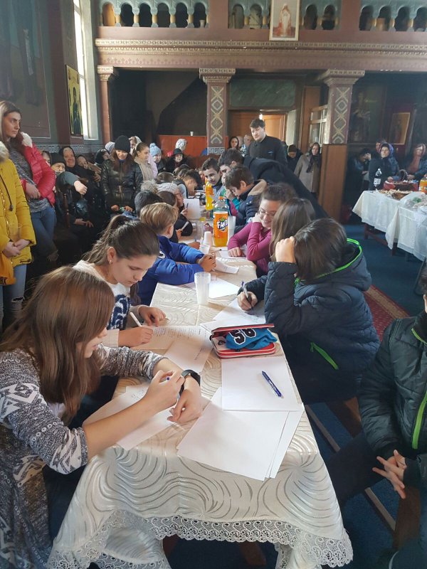 Implicarea tinerilor în viața Parohiei Grădiștea 21466