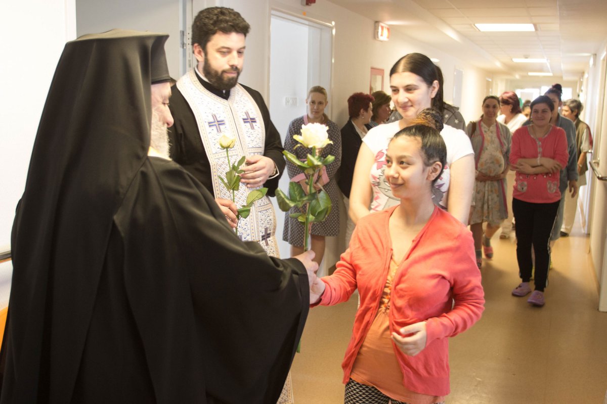 Mămicile de la Maternitatea din Sibiu au fost binecuvântate 21387