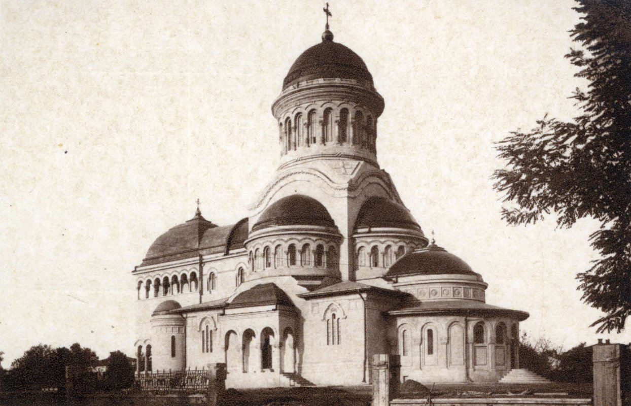 Gurie Grosu, primul mitropolit al Basarabiei unite cu Ţara 21363