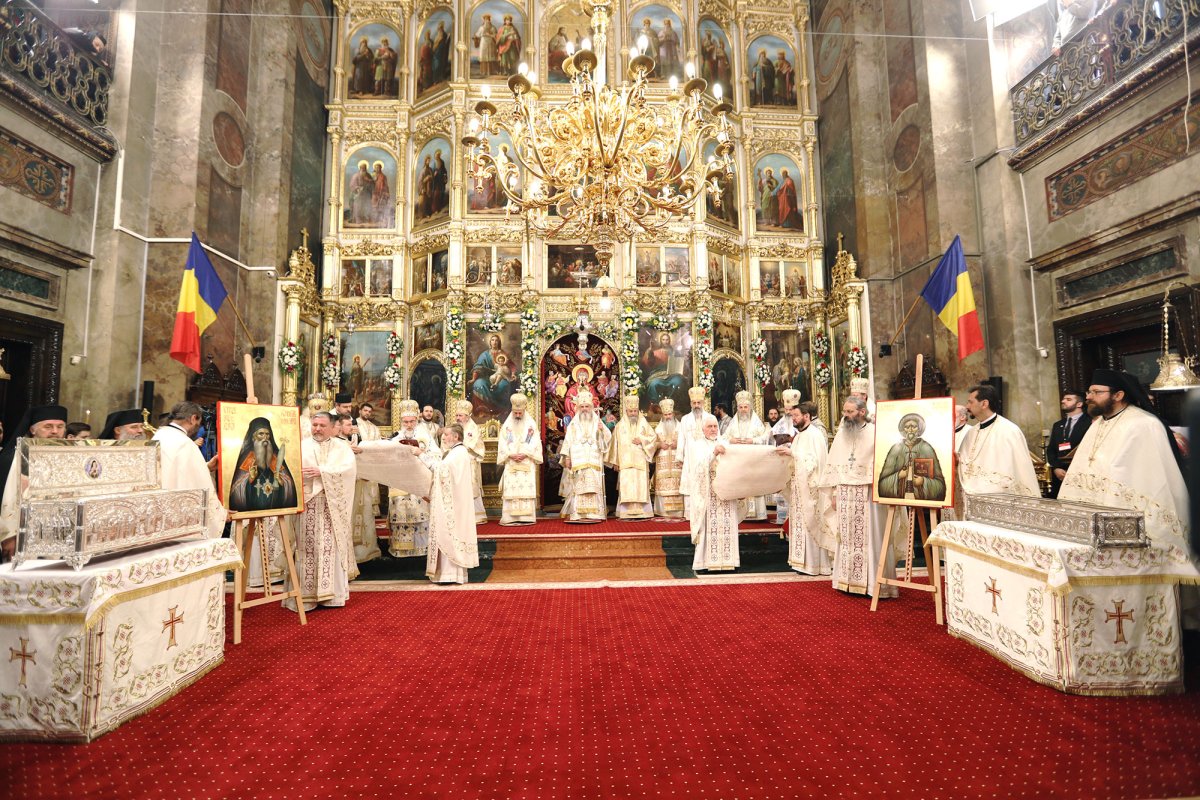 Iosif Naniescu și Gheorghe Pelerinul, în rândul sfinților 21328