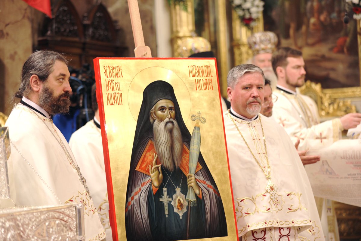 Iosif Naniescu și Gheorghe Pelerinul, în rândul sfinților 21331