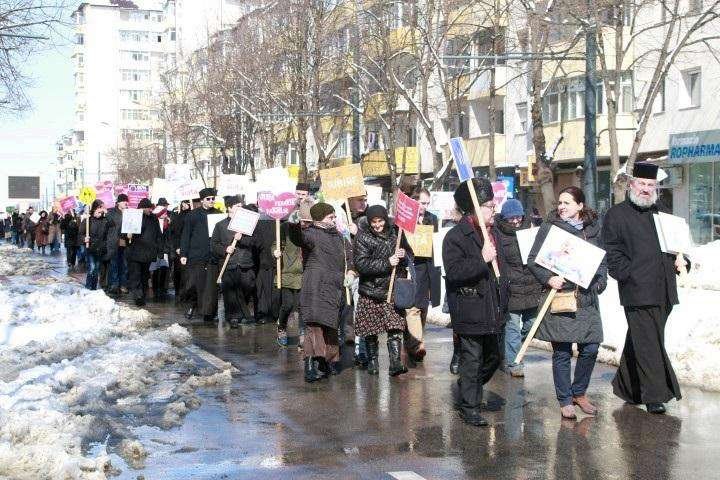 Marşul pentru viaţă, în oraşele Bacău şi Vaslui 21226