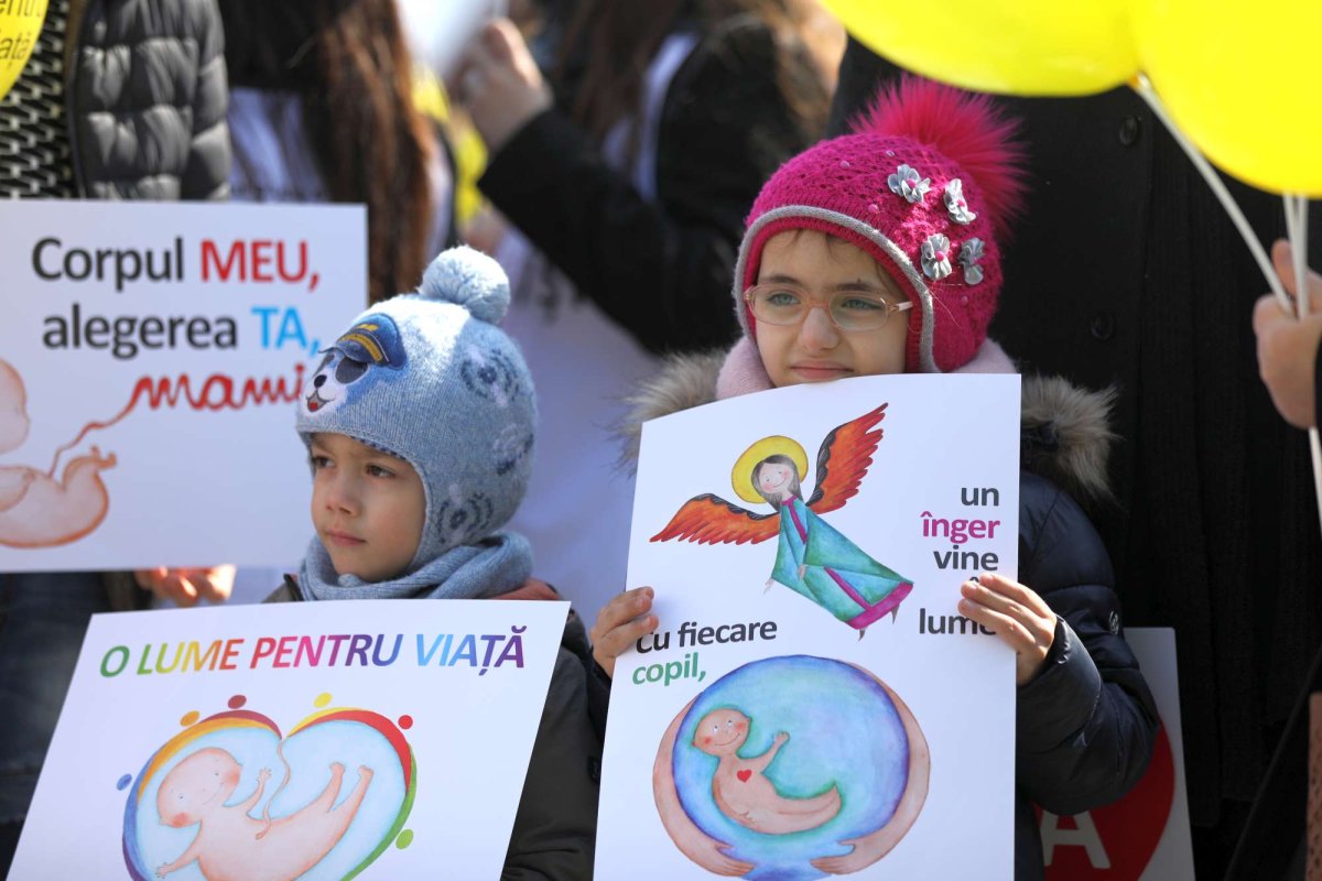 Mii de ieşeni la Marşul pentru viaţă 21292