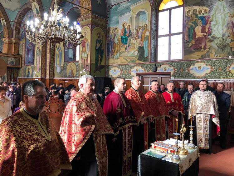Activităţi misionare şi duhovniceşti în parohii clujene şi bistriţene 21167