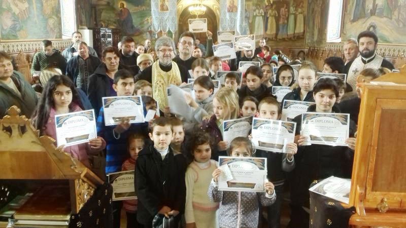 Ajutor financiar lunar pentru o sută de copii din zona Copșa Mică - Mediaș 21173