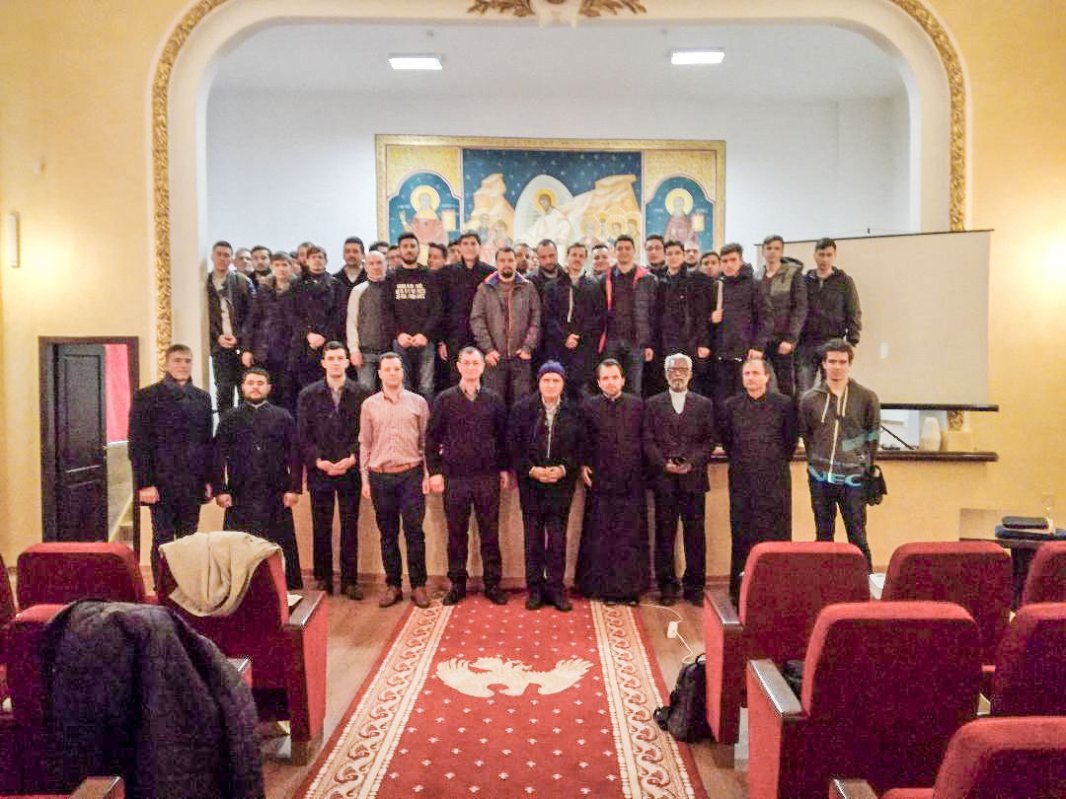 Conferinţă teologică la Craiova 21175