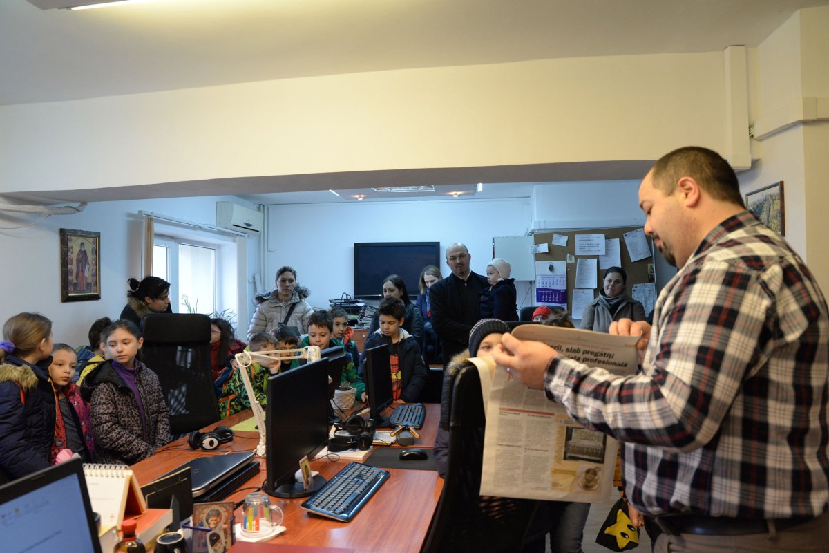 „Școala altfel” în redacția „Ziarului Lumina” 21208