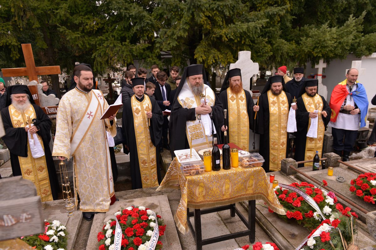 Slujbe de pomenire pentru membrii Sfatului Țării 21205