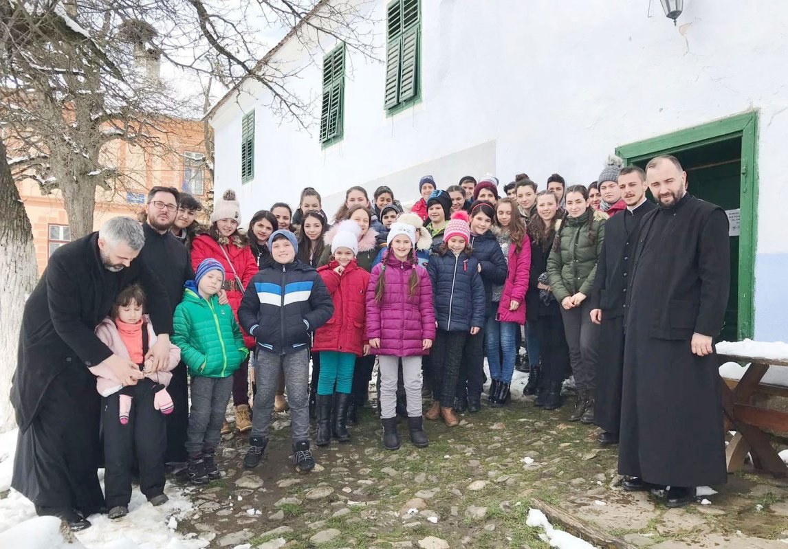 Atelier de creație pentru copii la Viscri, județul Brașov 21015