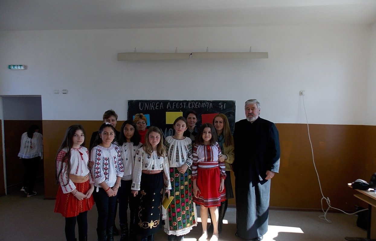 Concursul naţional „Unirea: libertate şi unitate” în Arhiepiscopia Craiovei 21020