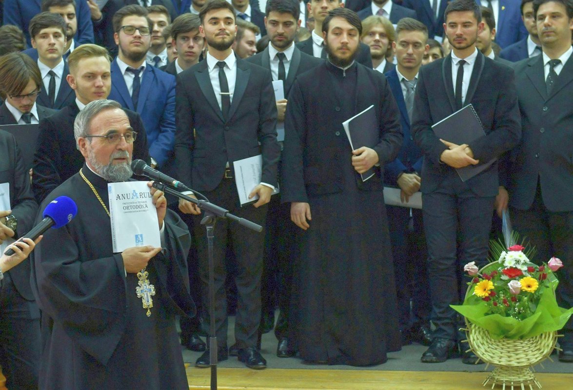 Învățământul teologic universitar -  între provocări și perspective 20982