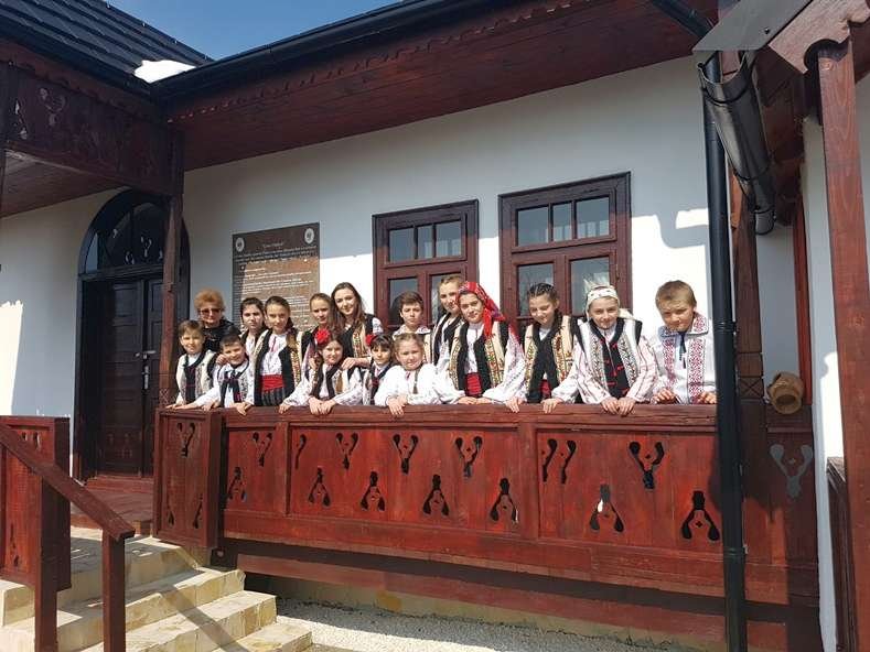 Activitate educaţională la „Casa Vlădicăi“ 20866