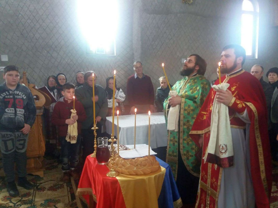 Comemorarea eroilor din Mogoşeşti, în Parohia Şanta 20861
