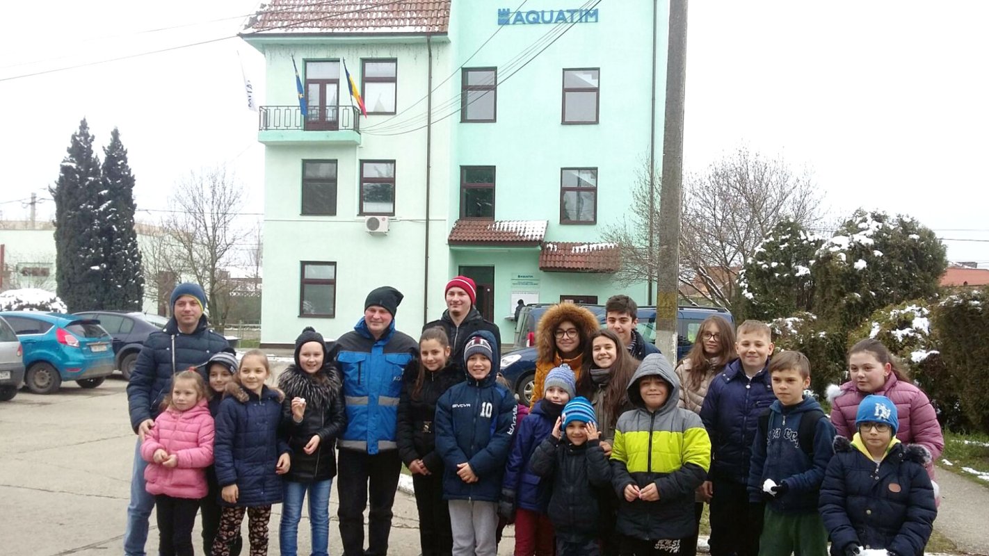 Copiii Centrului de zi „Antimis” din  Timişoara în vizită  la Uzina de apă 20895