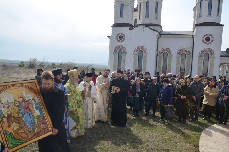 Procesiuni și slujbe arhierești în Muntenia și Dobrogea 20829