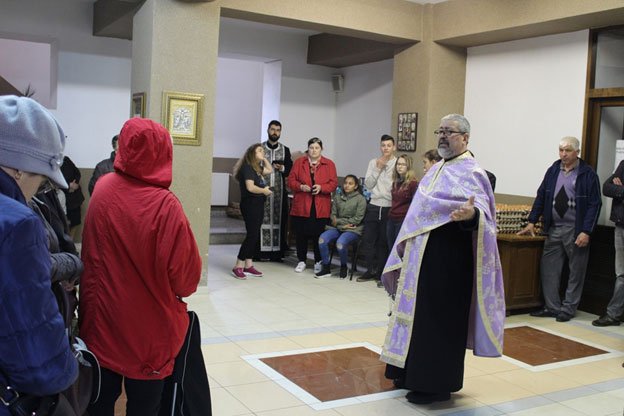 Ajutoare pentru bătrânii din Parohia „Înălțarea Sfintei Cruci” - Titan 20641