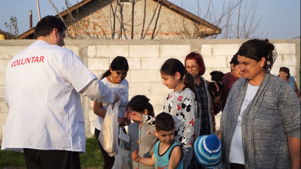 Daruri pentru nevoiaşi din partea Bisericii 20606