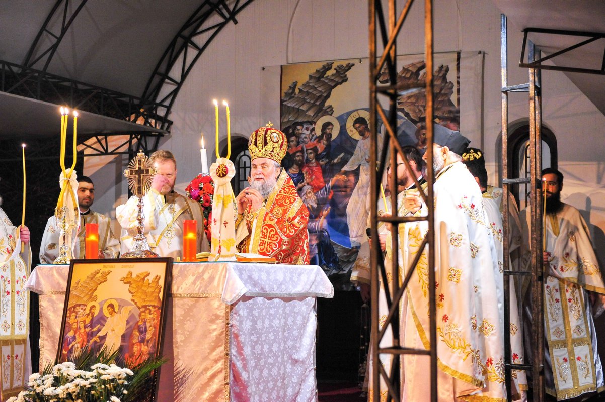 Praznicul Învierii Domnului în Mitropolia Olteniei 20576