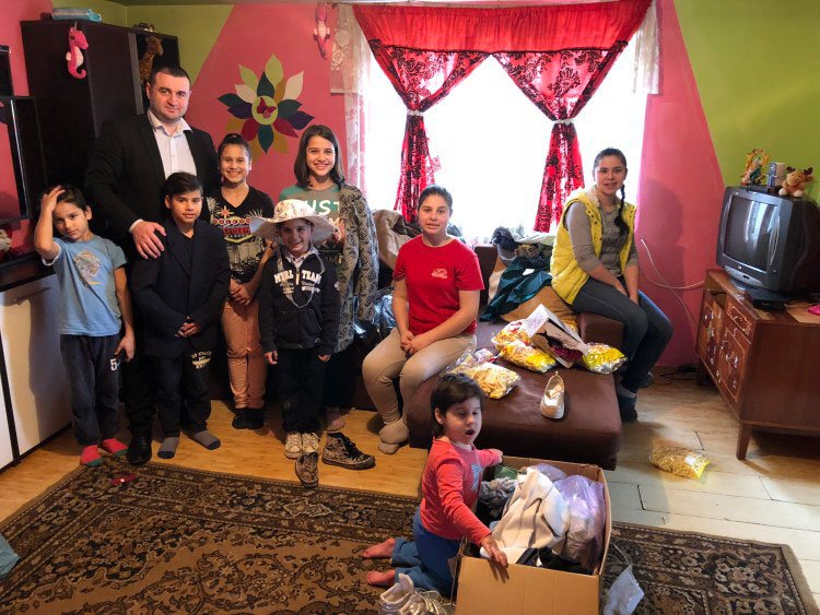 Campanii de ajutorare a persoanelor defavorizate 20391