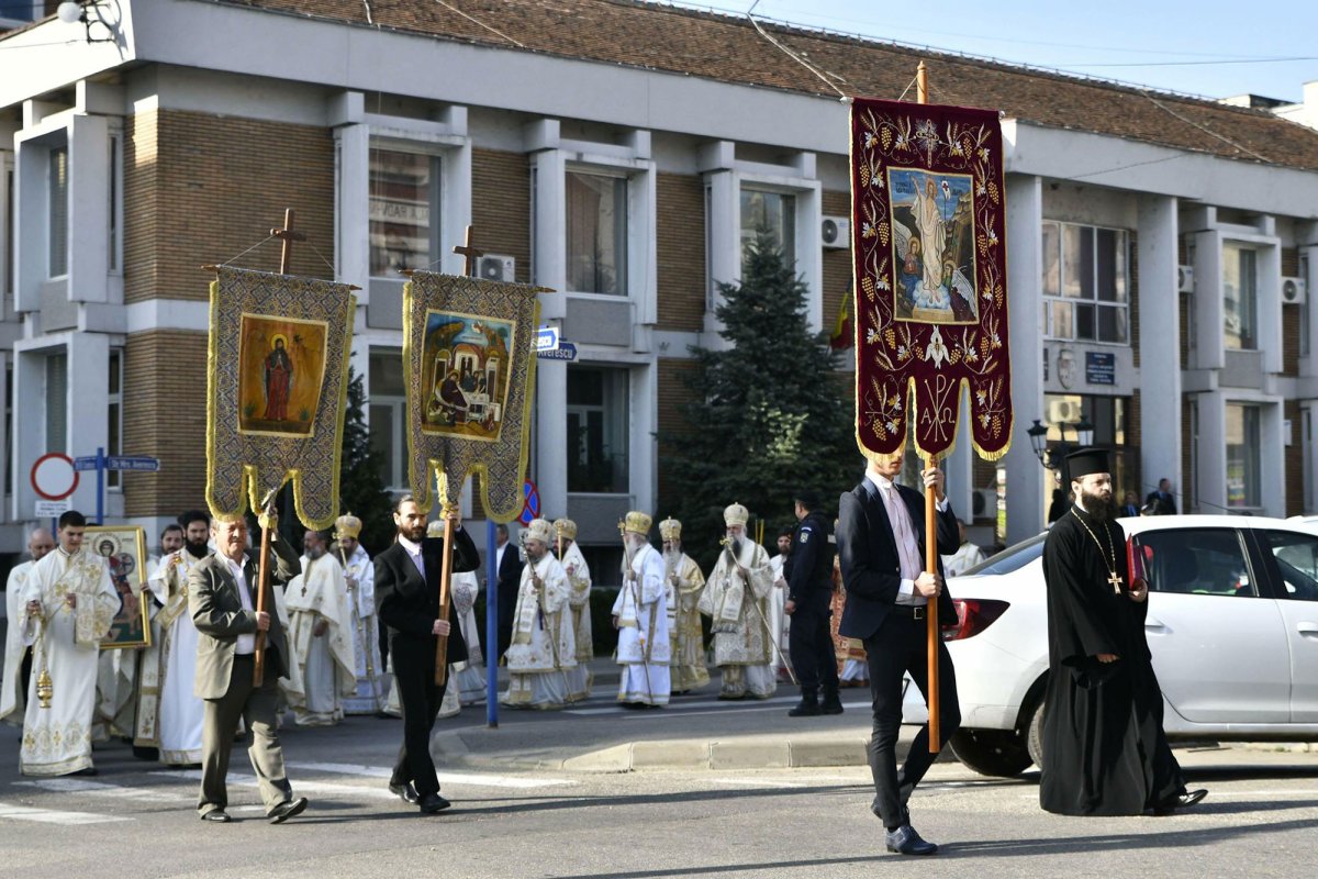Catedrala Episcopală şi-a serbat hramul 20331