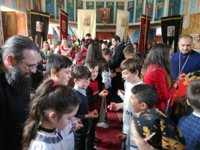 Proiectul „Lumina Lui Hristos luminează tuturor”, în Episcopia Sălajului 20237
