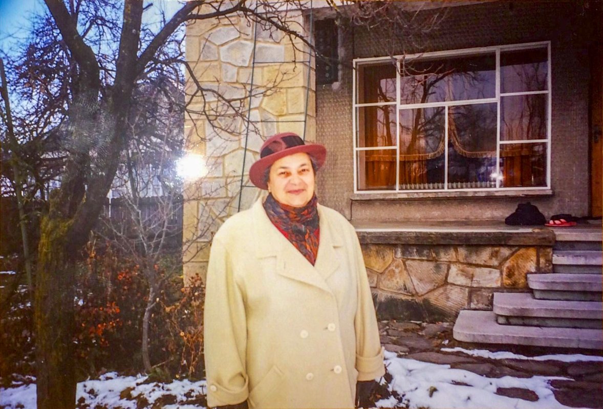 Eugenia Chițu, o candelă aprinsă cu Lumina Învierii 20183