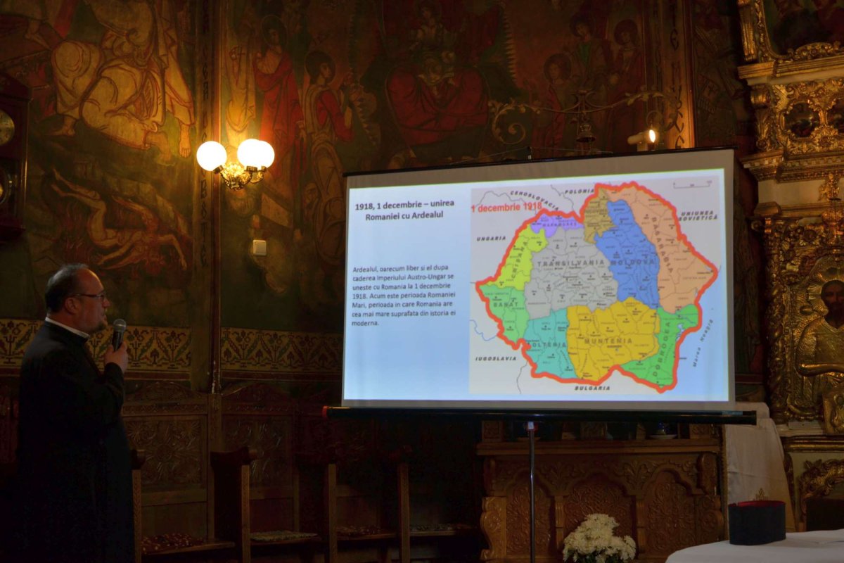 IPS Teofan a participat la conferinţa preoţească de primăvară la Piatra Neamţ 20020