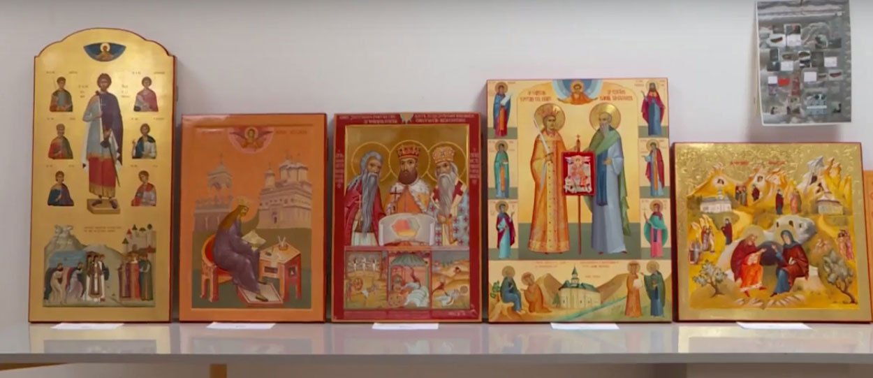 Au fost evaluate creațiile a 32 de pictori 19998