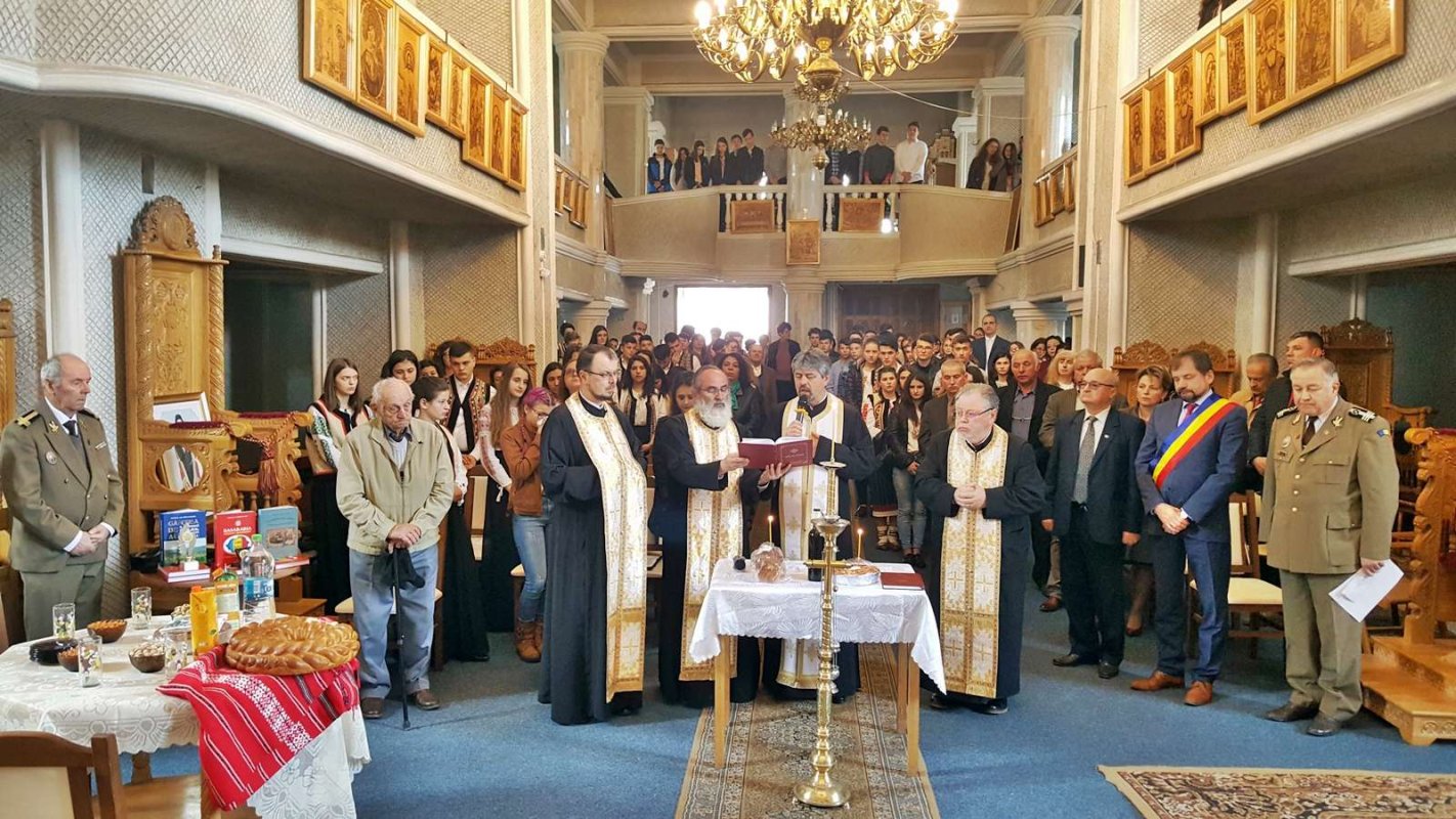 „Basarabia - pământ românesc“, în Protopopiatul Moineşti 19946