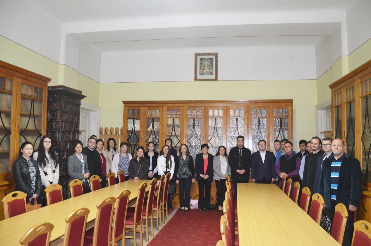 Interviu pentru viitorii participanți la concursul naţional de titularizare din Eparhia Oradiei 19902