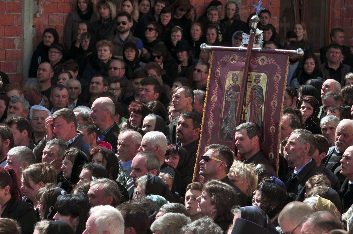 Părintele Vasile Adiaconiţei a fost înmormântat 19886