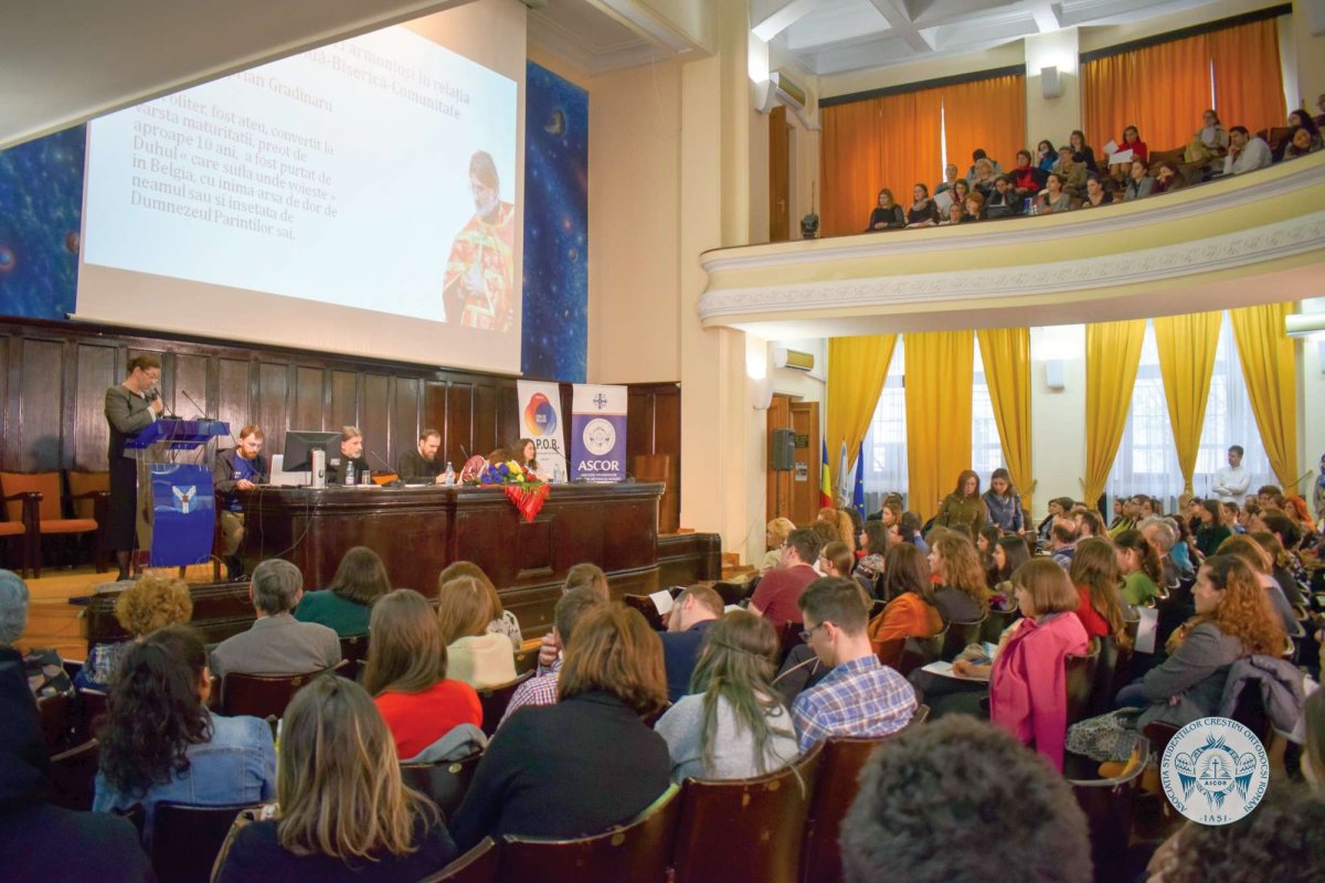 Conferinţa „Să creştem oameni!“ s-a desfăşurat la Iaşi 19715