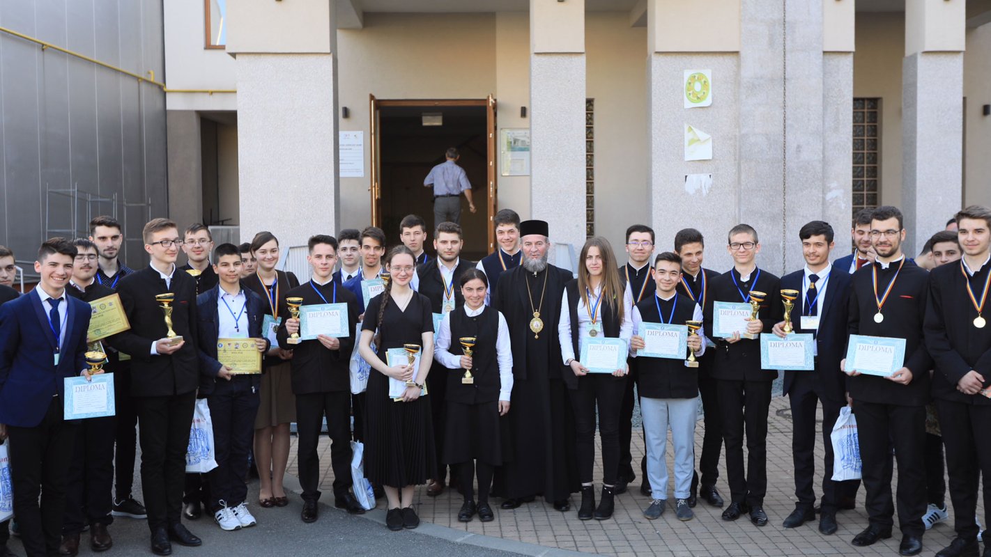 Festivitatea de premiere a Olimpiadei Naţionale de Religie 19765