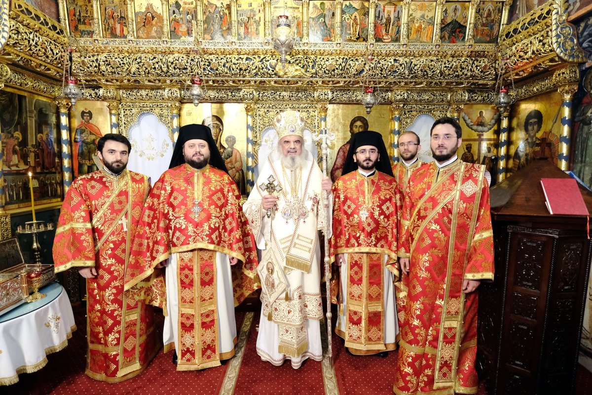 Hramul Paraclisului istoric al Reşedinţei Patriarhale 19678