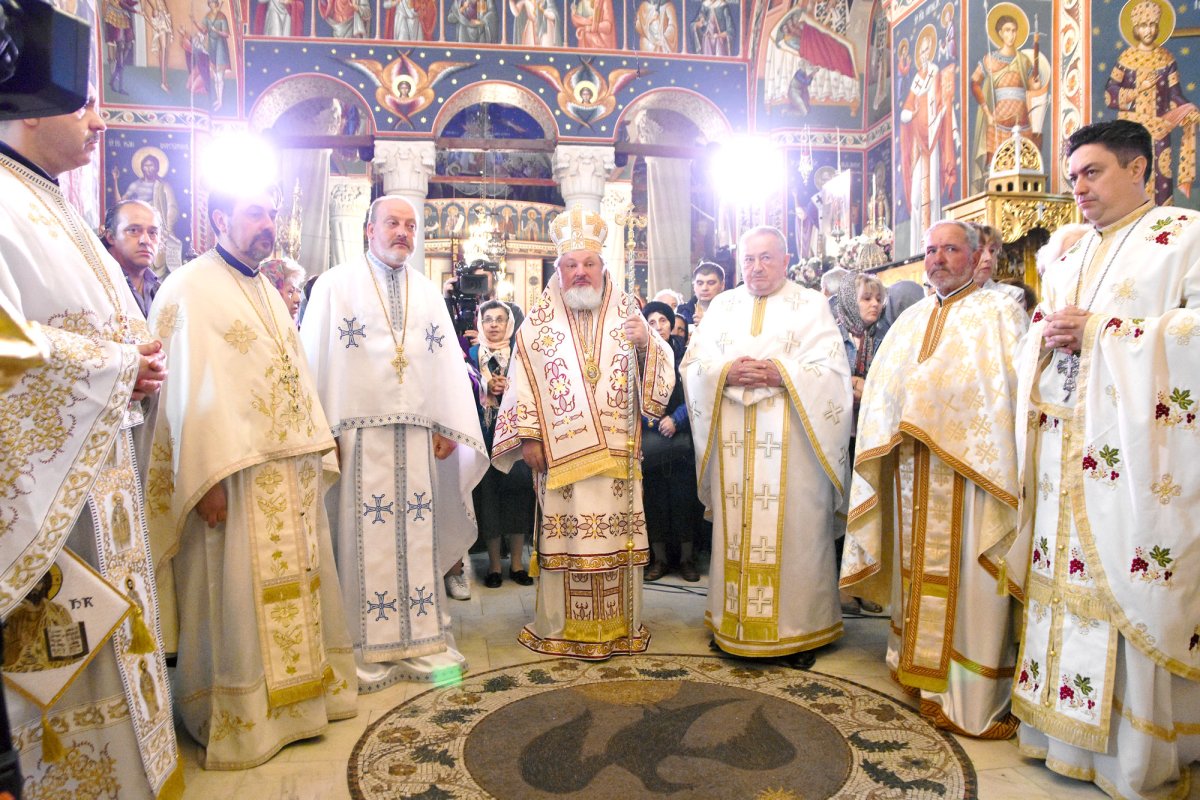 Sărbătoare la ctitoria lui Constantin Brâncoveanu 19690