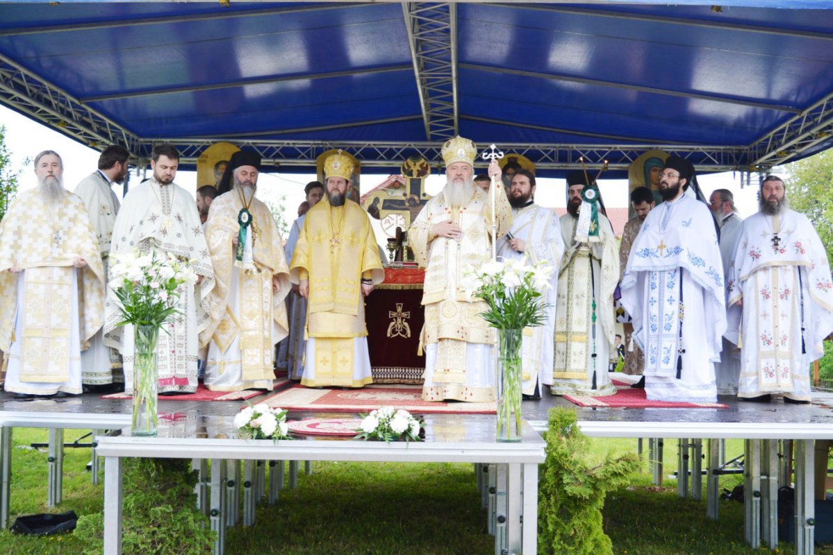 Sărbătoarea Sfinţilor ierarhi transilvăneni şi a Sfintei Elisabeta 19473