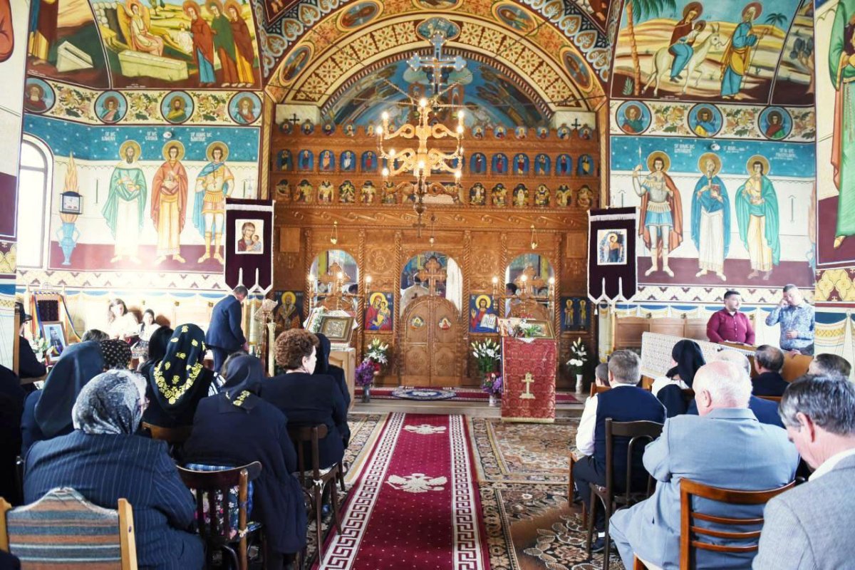 Sărbătoarea Sfinţilor ierarhi transilvăneni şi a Sfintei Elisabeta 19483