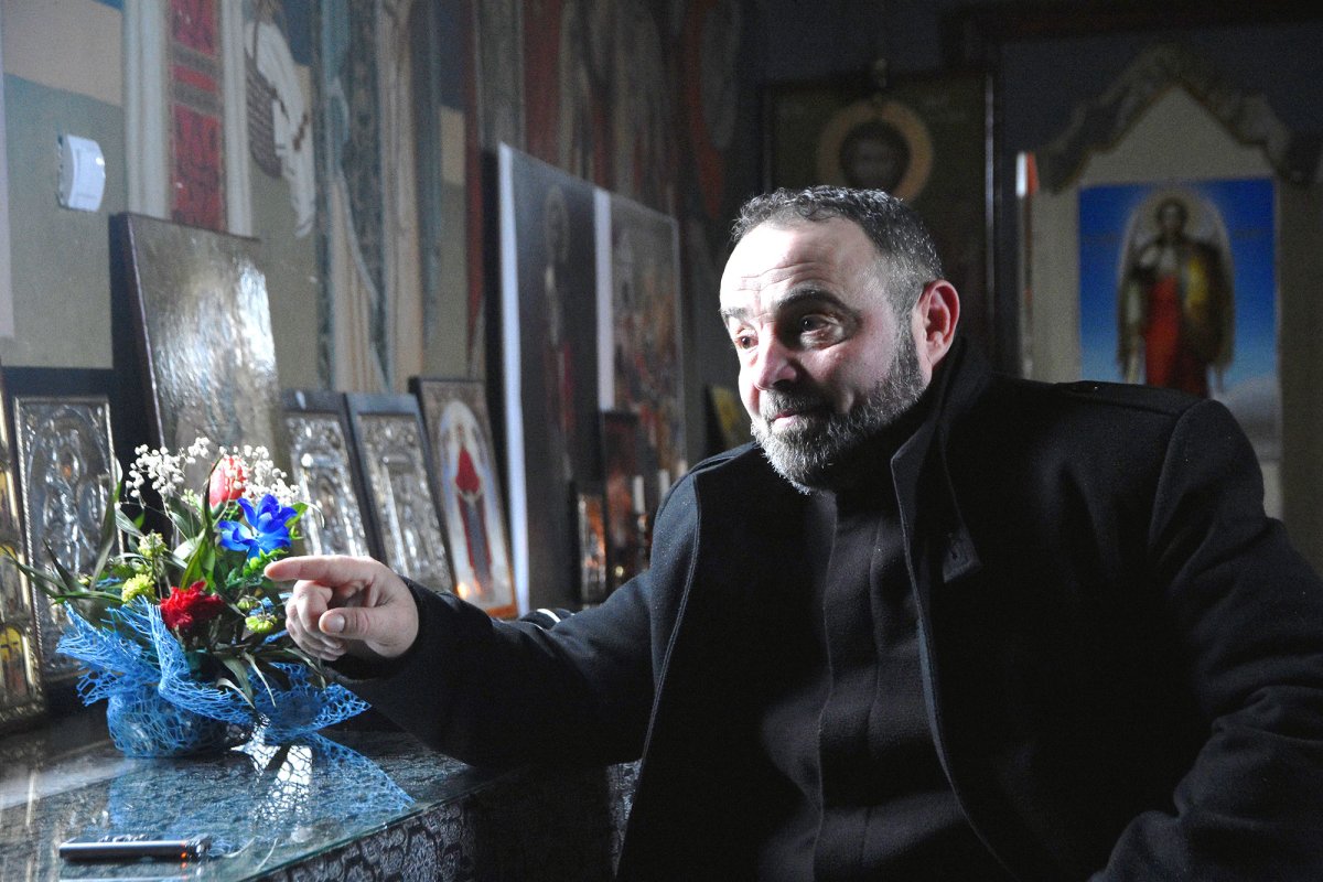 De la Forțele Speciale la Sfântul Altar 19441