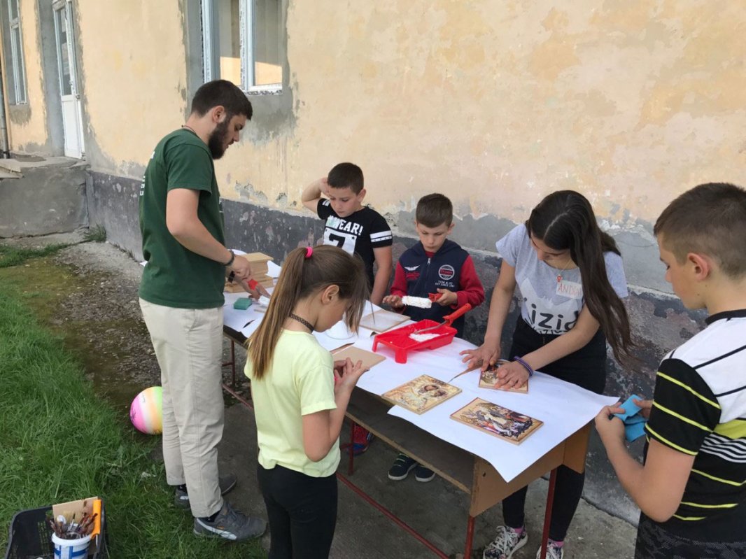 Tabără parohială pentru 50 de copii din Braniștea, Bistrița-Năsăud 19408