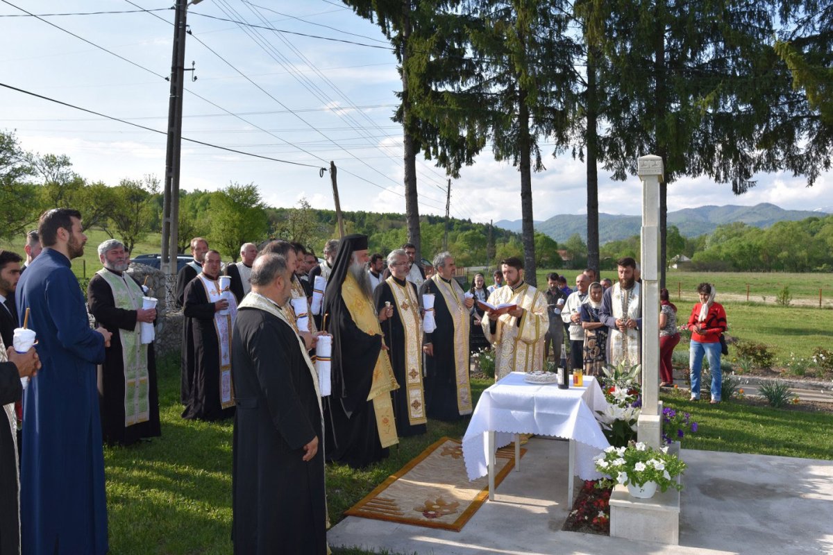 Simpozion de misiologie la Râmnic 19298