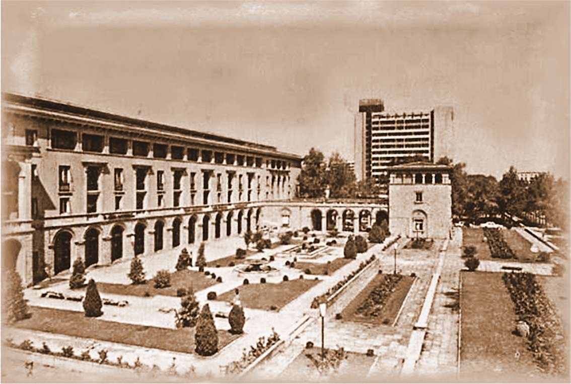 „Suntem chemați să respectăm credința și istoria neamului” 19379