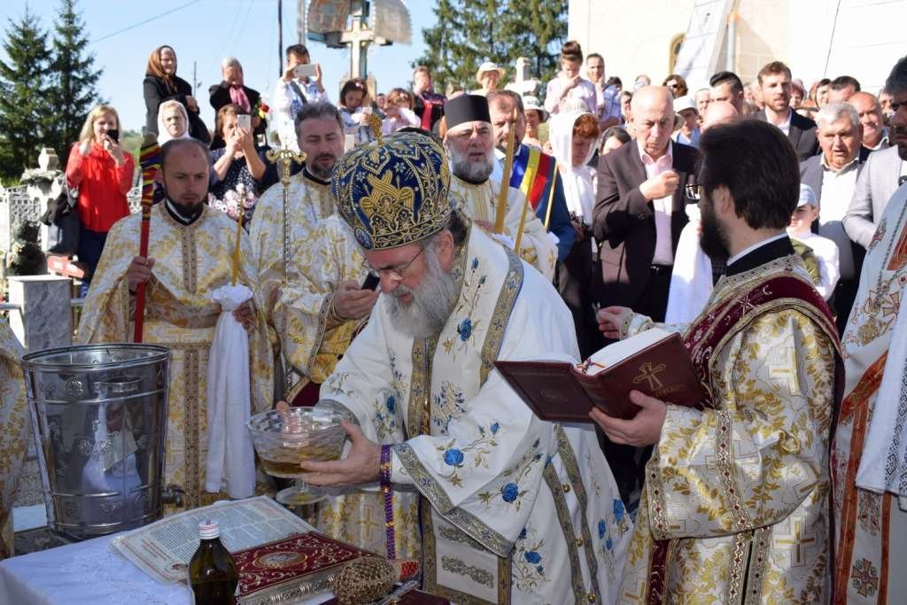Sfinţirea aşezământului social-filantropic din Parohia Hangani 19195