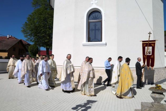 Slujiri arhierești în Duminica a 4-a după Sfintele Paști 19216