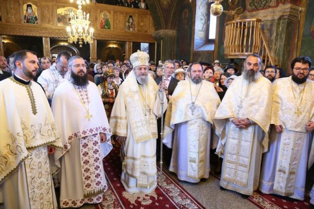 Slujiri arhierești în Duminica a 4-a după Sfintele Paști 19220