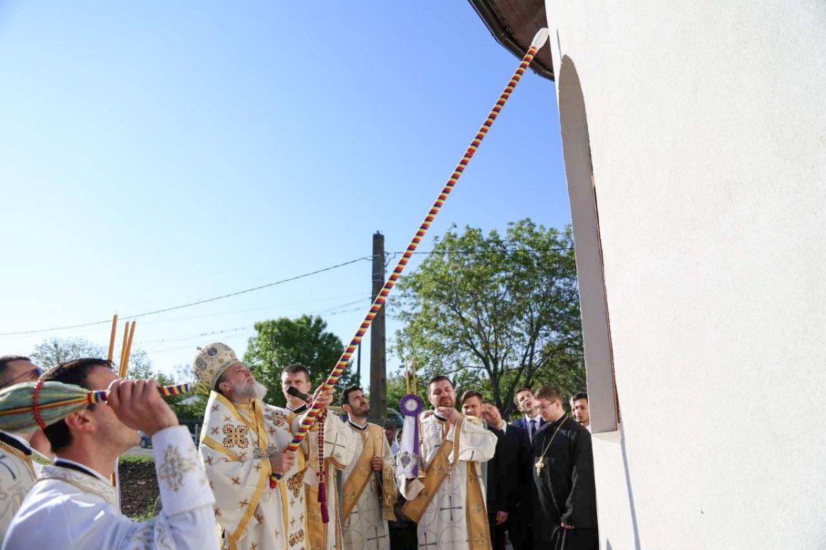 Biserica Parohiei Coțofanca a fost sfințită 19164