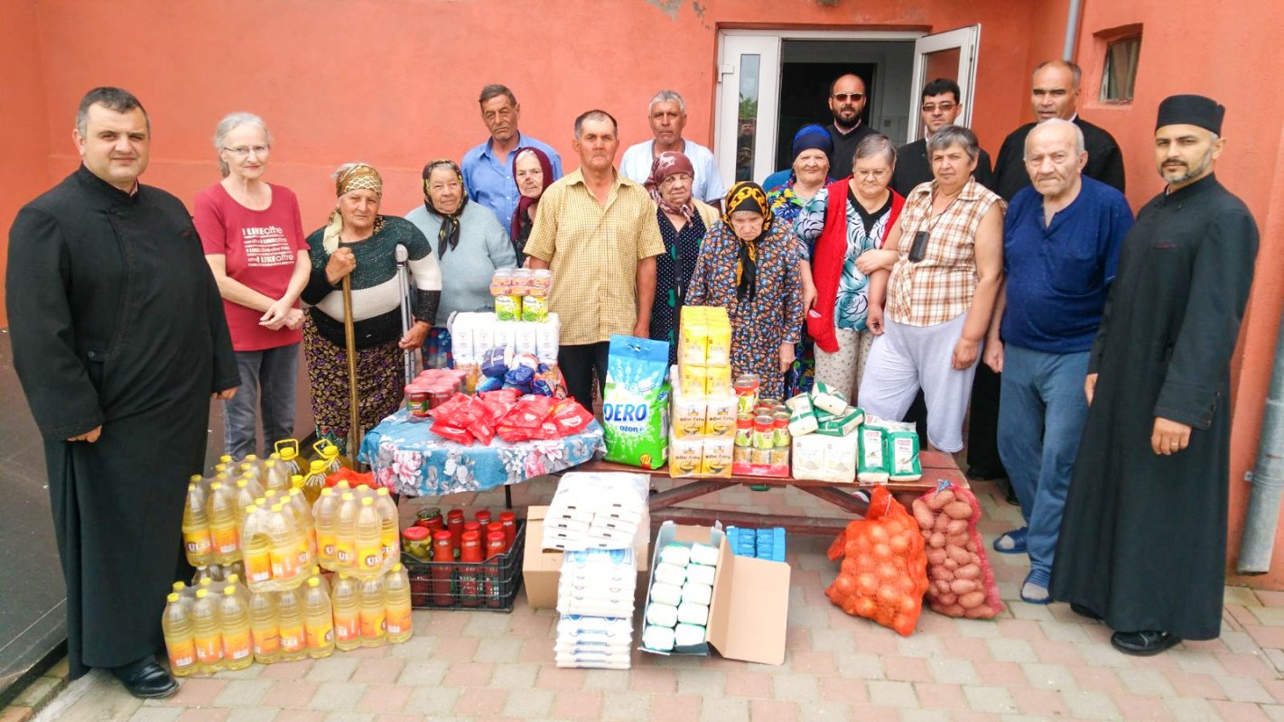 Acţiune filantropică la Centrul de asistenţă medico-socială din Niculeşti 19108