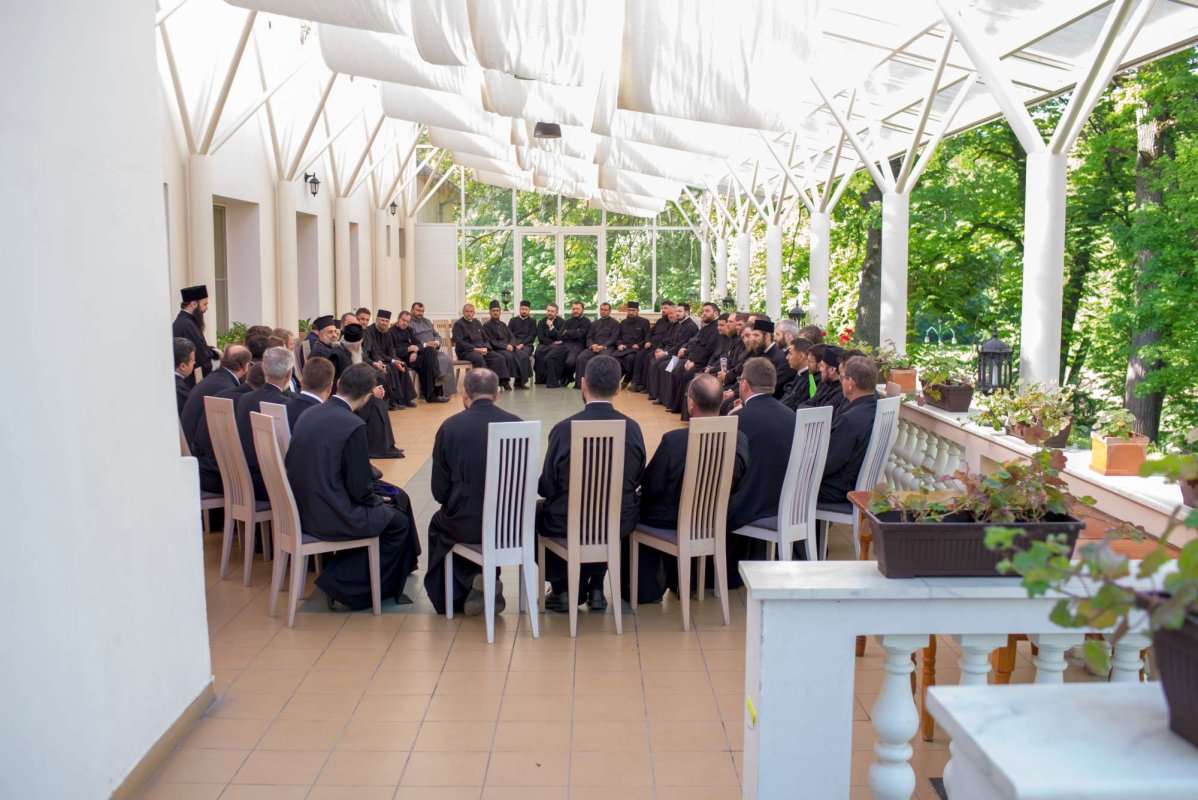 Au început cursurile pentru obţinerea gradelor profesionale pentru preoţi 19057