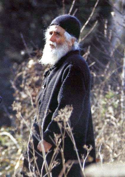 „Cine a aflat iubirea, le-a găsit pe toate” 19047