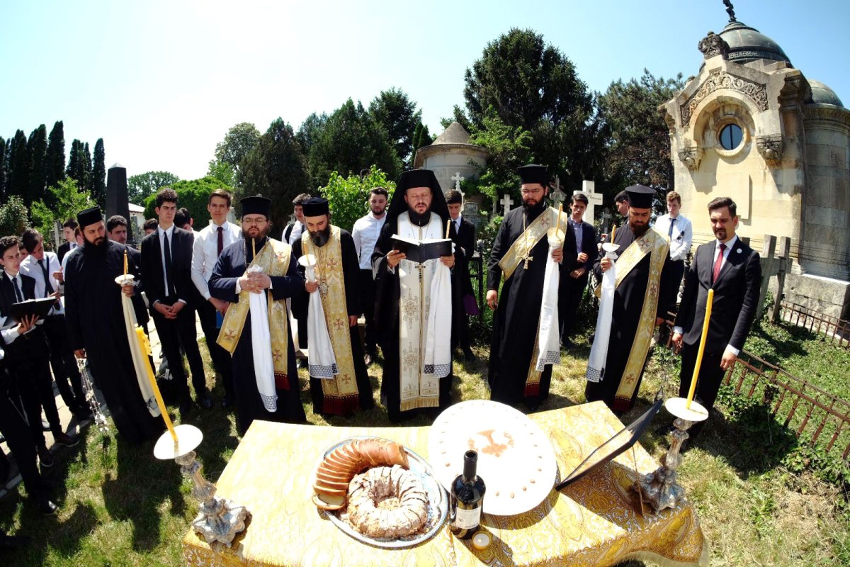 Mitropolitul Nifon Rusăilă, pomenit la Mănăstirea Cernica 18892