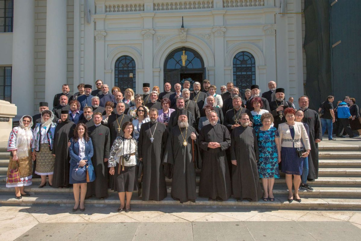 Prima promoţie a Facultăţii de Teologie din Iaşi a împlinit 25 de ani 18845